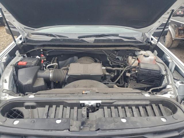 Chevrolet Silverado C3500 Image 3