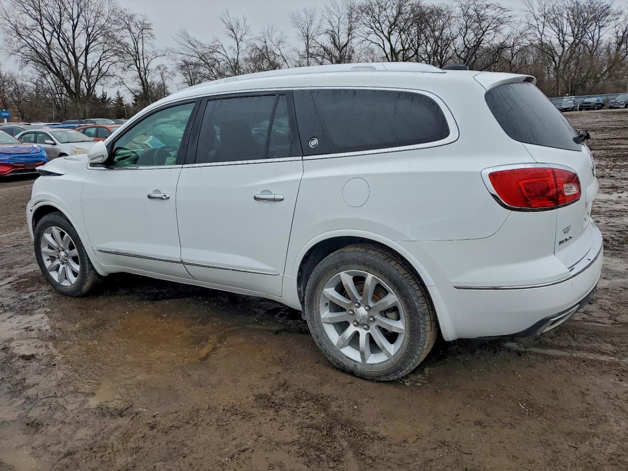 Buick Enclave Image 3