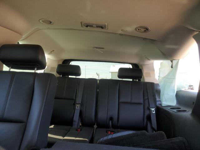 Chevrolet Suburban K1500 Lt Image 8