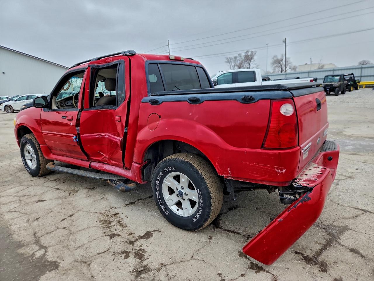 Ford Explorer Image 3