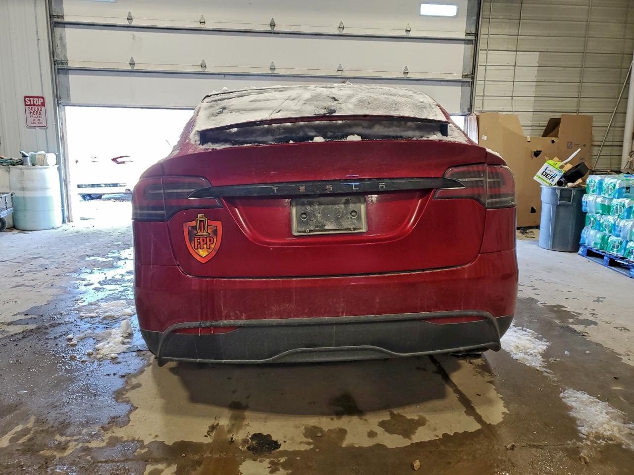 Tesla Model X Image 11