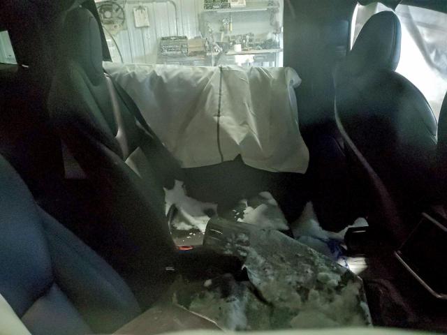 Tesla Model X Image 10