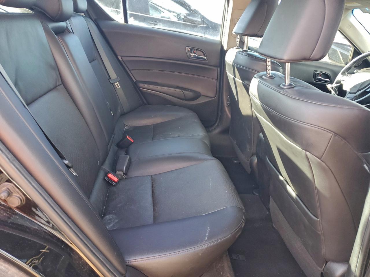 Acura ILX 20 Tech Image 8