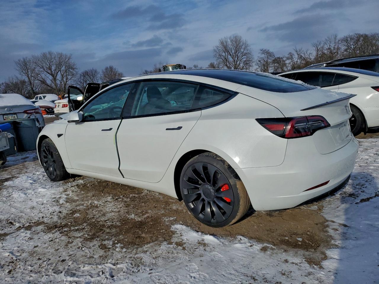 Tesla Model 3 Image 3