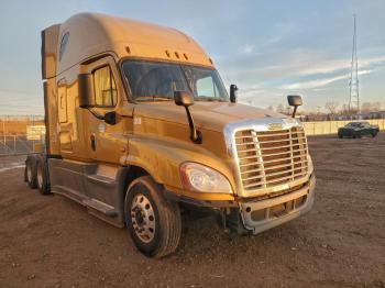  Salvage Freightliner Cascadia