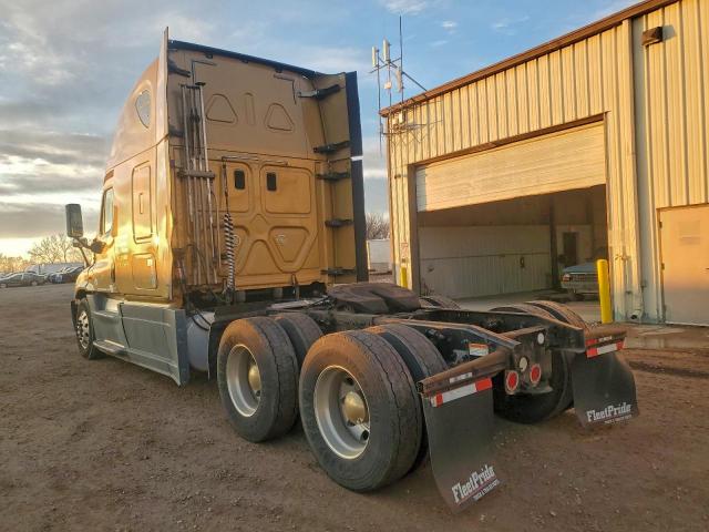Freightliner Cascadia Image 3