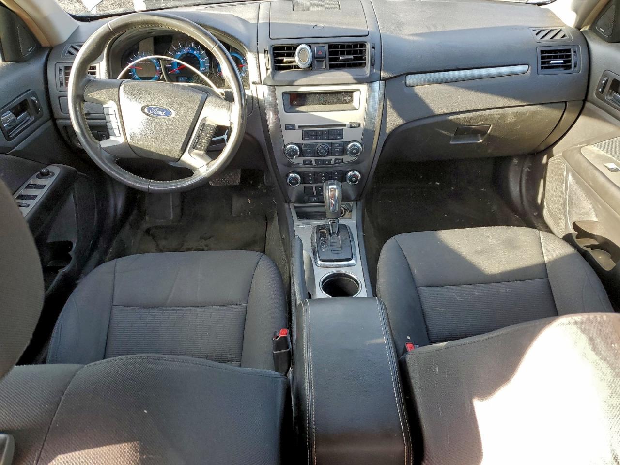 Ford Fusion Sel Image 8