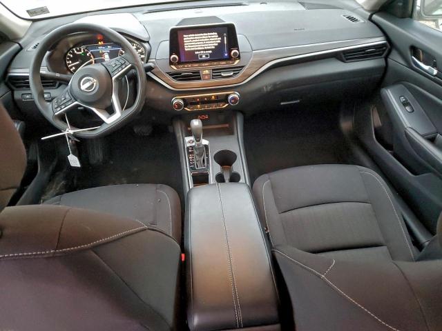 Nissan Altima Sv Image 7