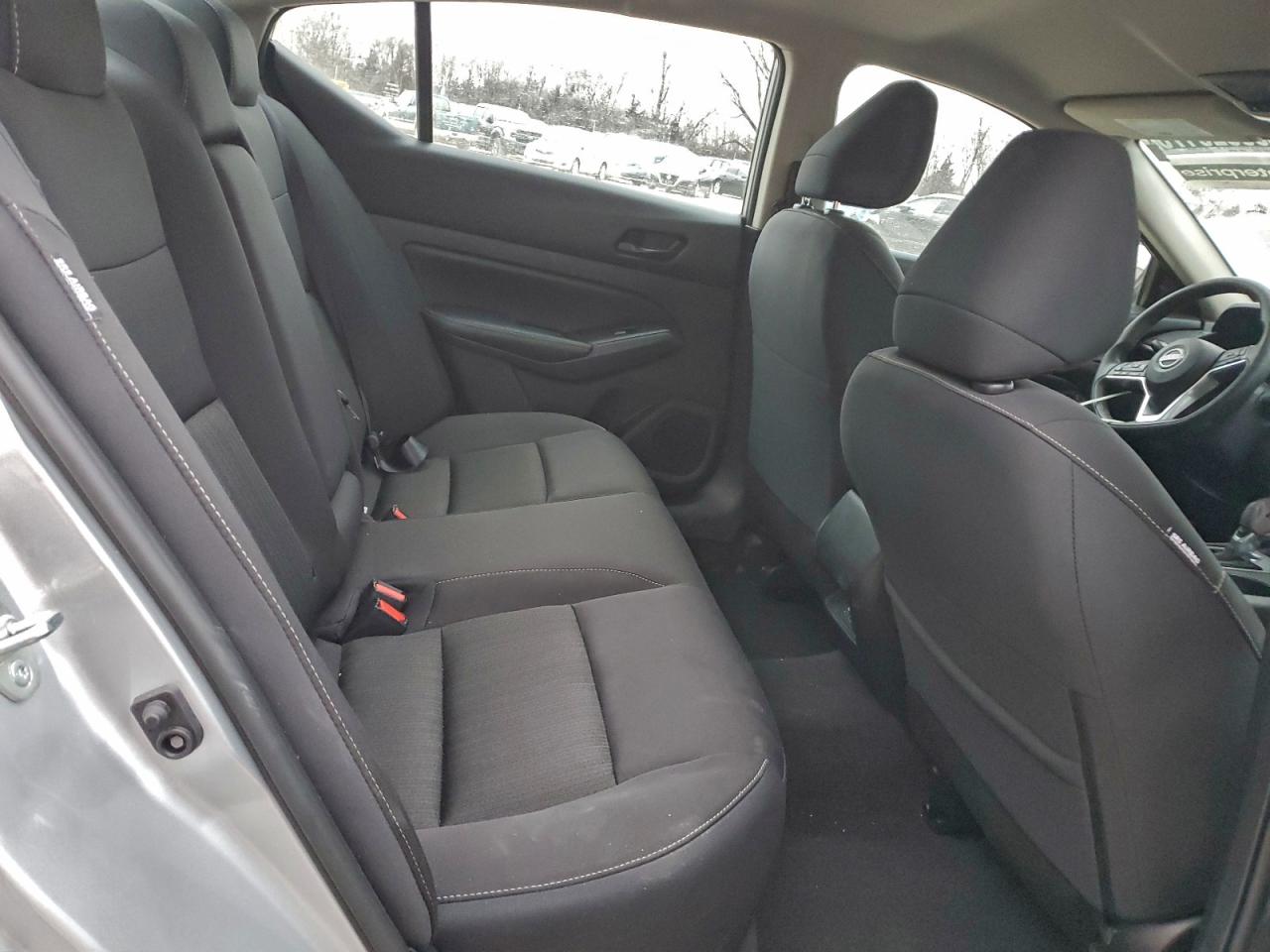 Nissan Altima Sv Image 3