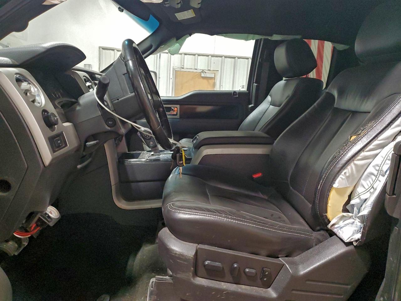 Ford F-150 Super Cab Image 7