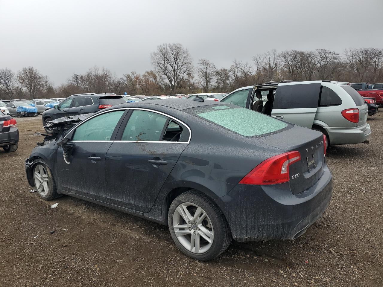 Volvo S60 Premier Image 2