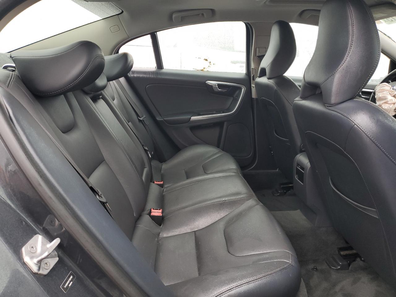 Volvo S60 Premier Image 5