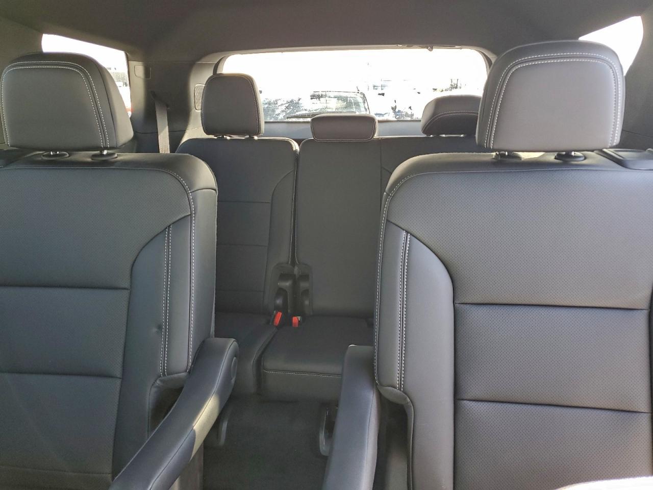 Chevrolet Traverse Lt Image 2