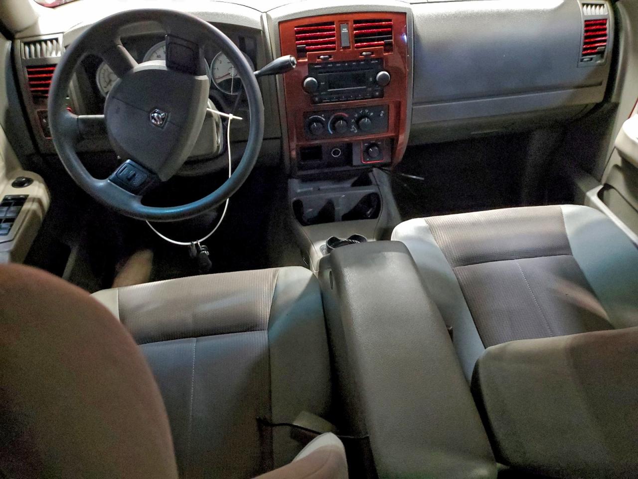 Dodge Dakota Quad Slt Image 7