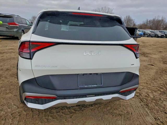 Kia Sportage Lx Image 12