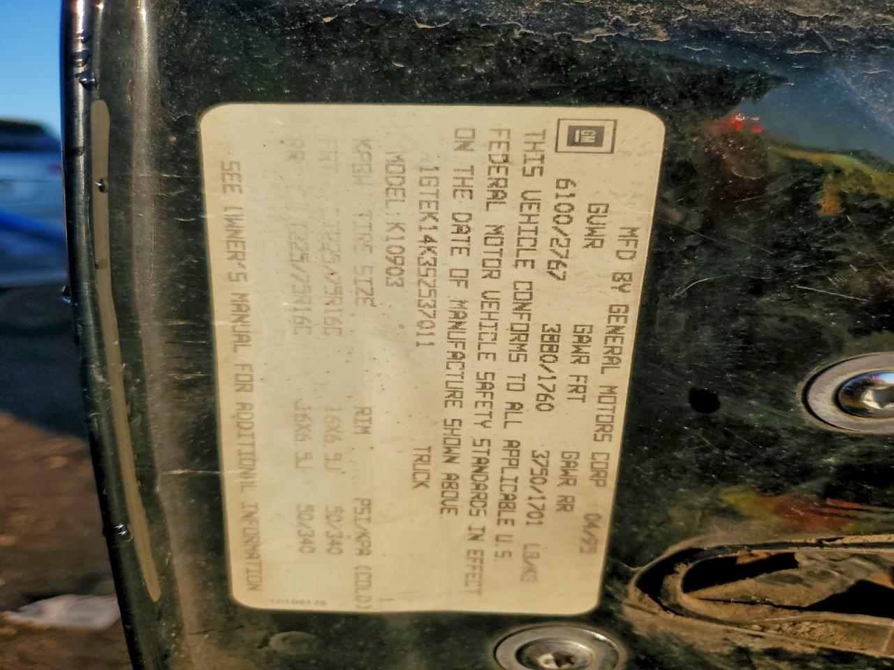 GMC Sierra K1500 Image 9