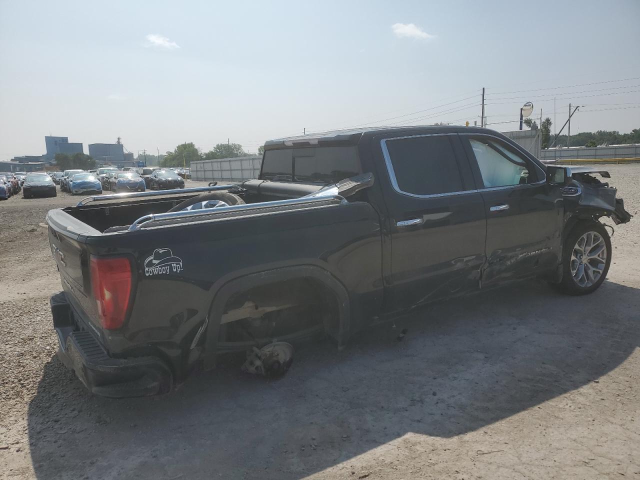 GMC Sierra K1500 Denali Image 3