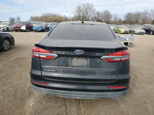 Ford Fusion S Image 12
