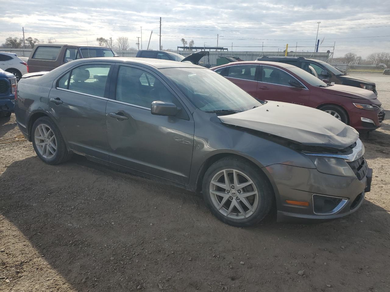 Ford Fusion Sel Image 3