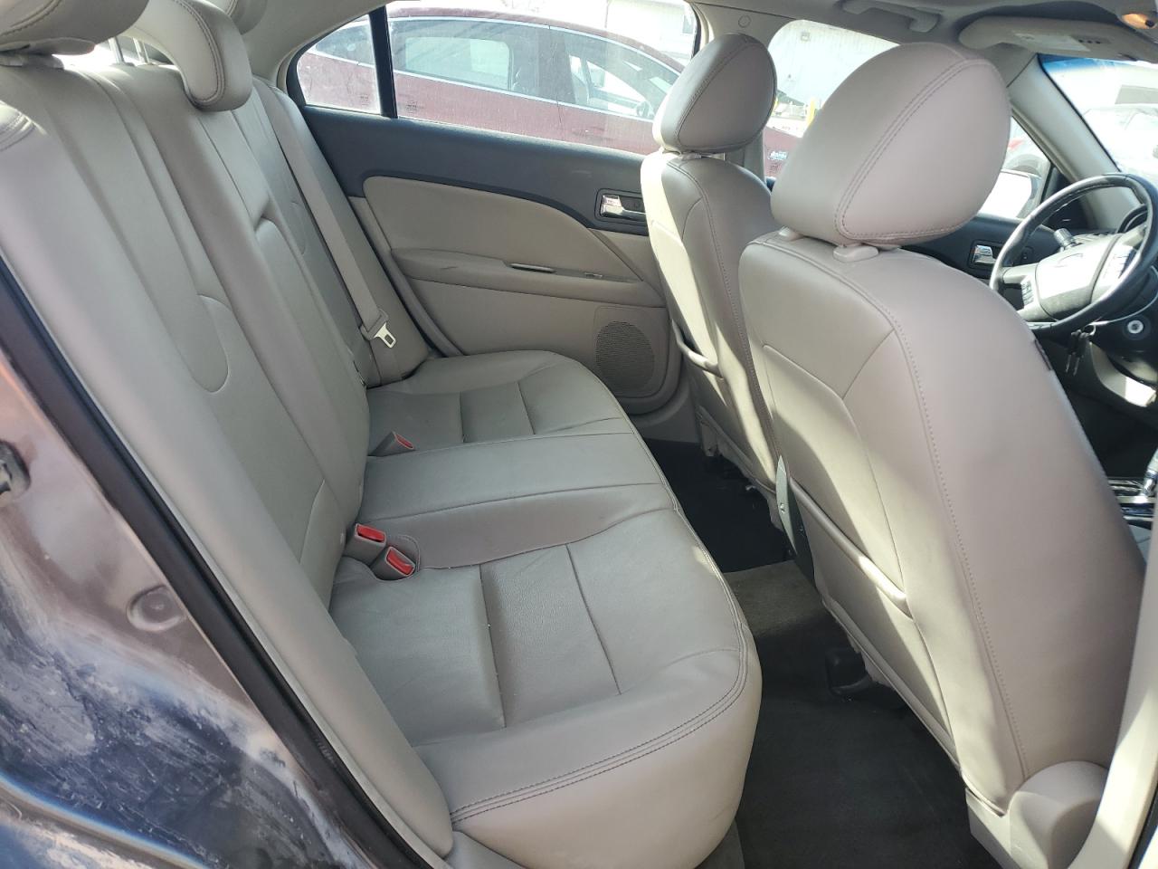 Ford Fusion Sel Image 9