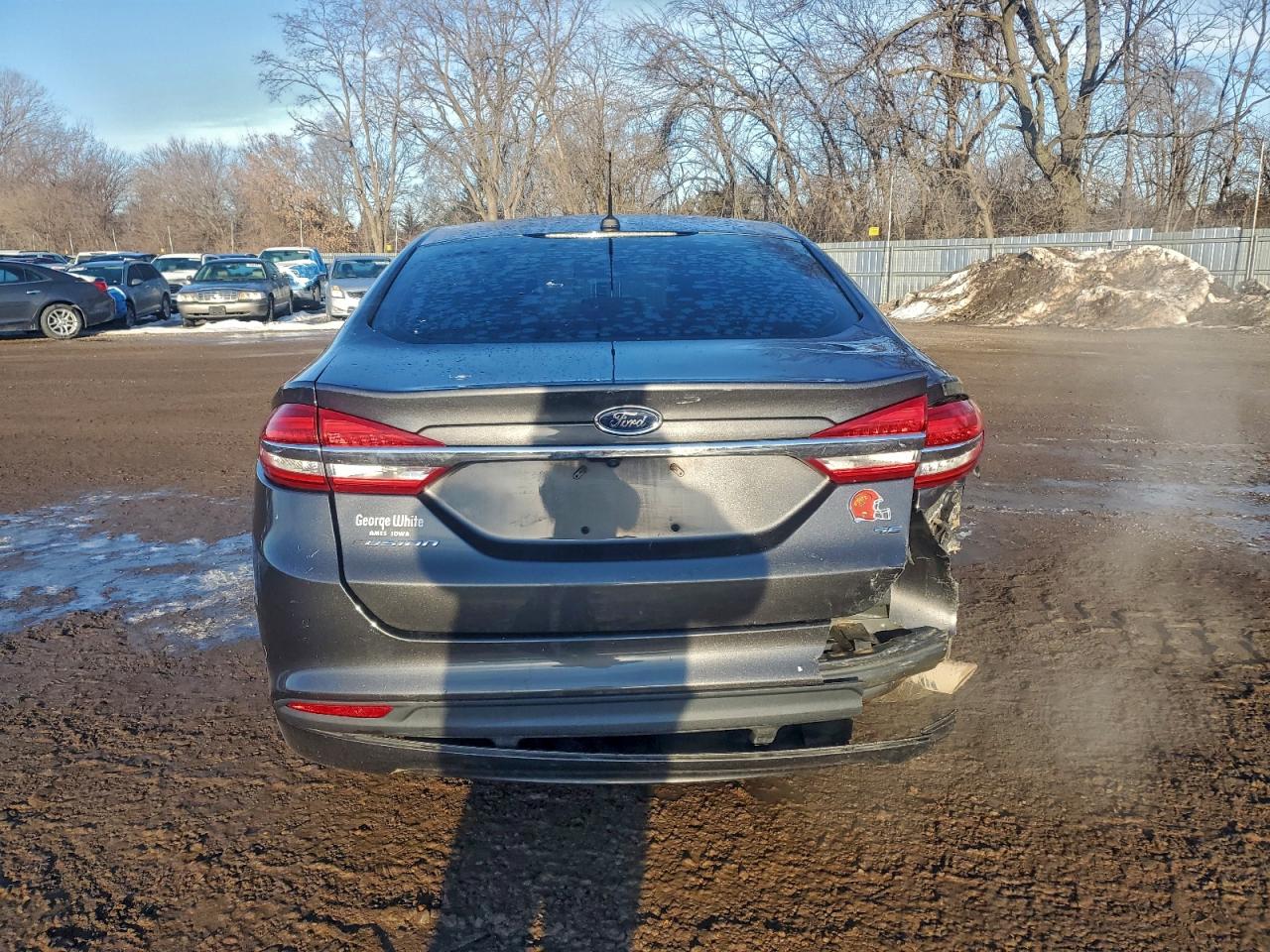 Ford Fusion Se Image 4