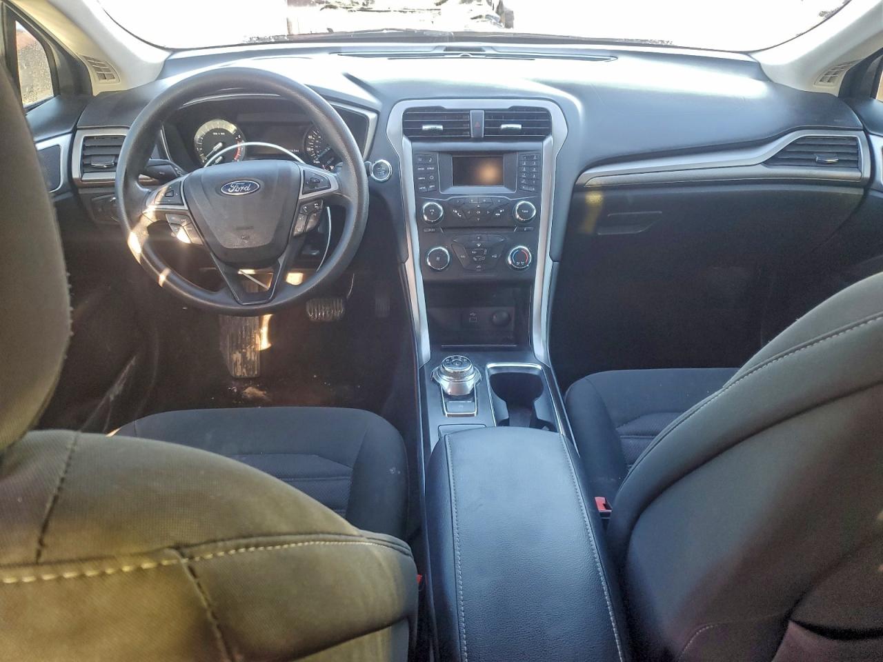 Ford Fusion Se Image 12