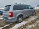 Chrysler Minivan Touring Image 2