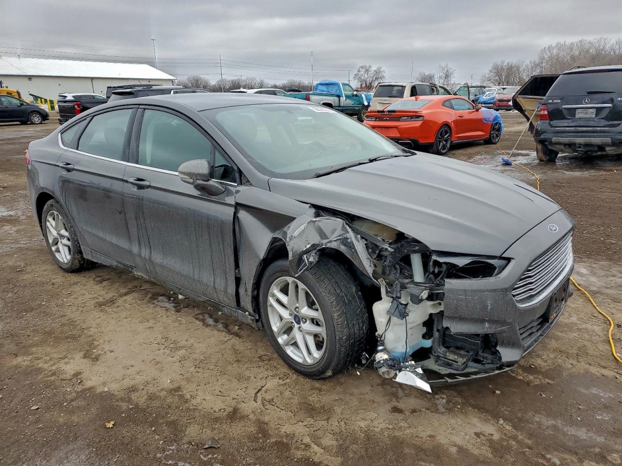 Ford Fusion Se Image 3
