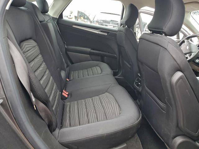 Ford Fusion Se Image 6