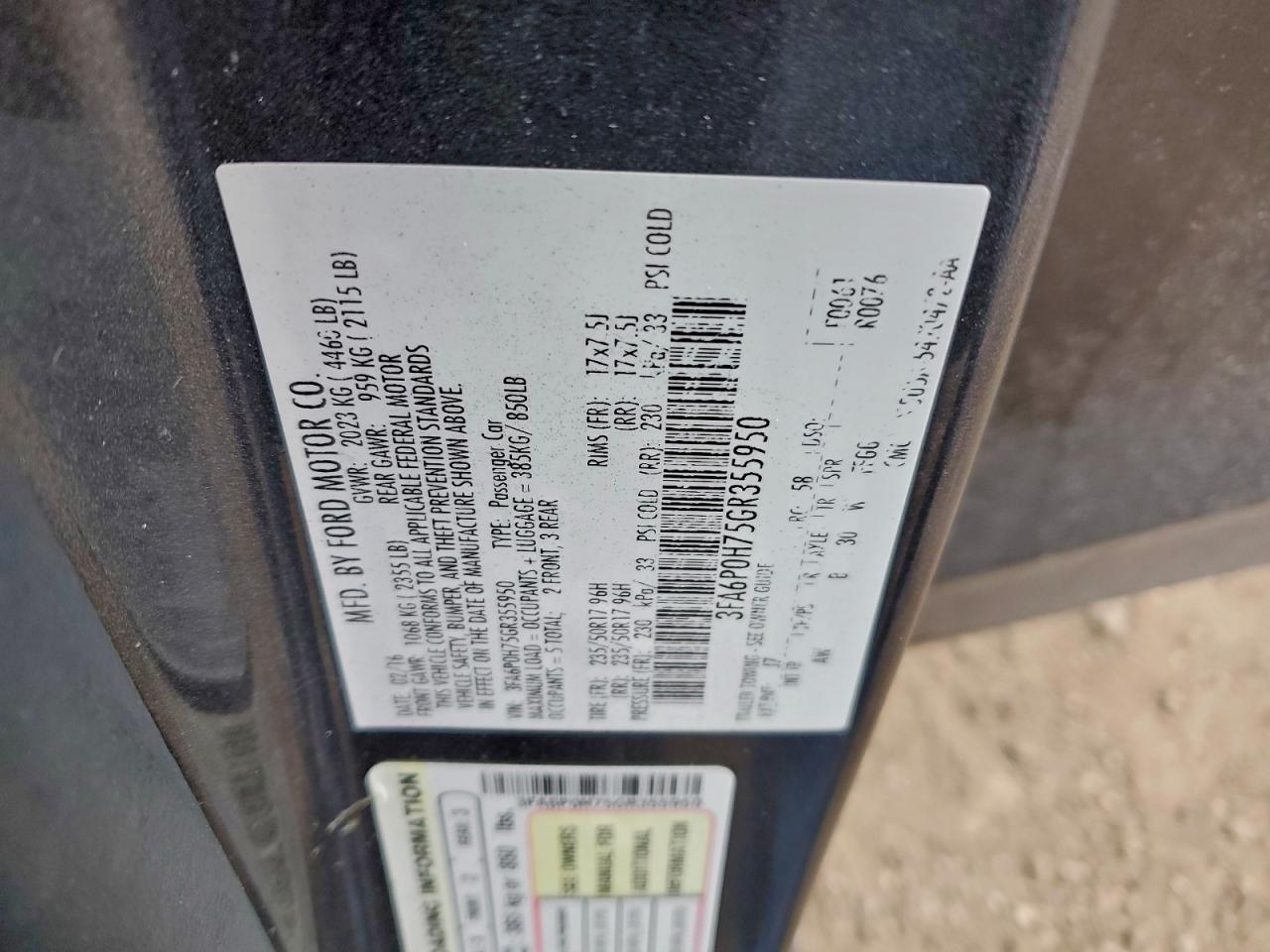 Ford Fusion Se Image 11