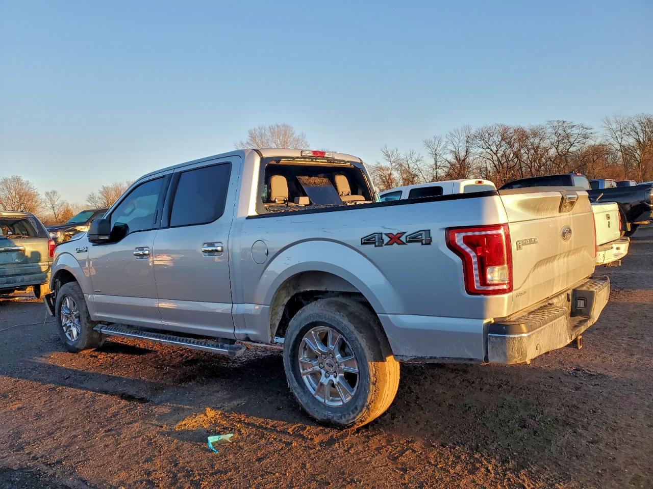 Ford F-150 Supercrew Image 2