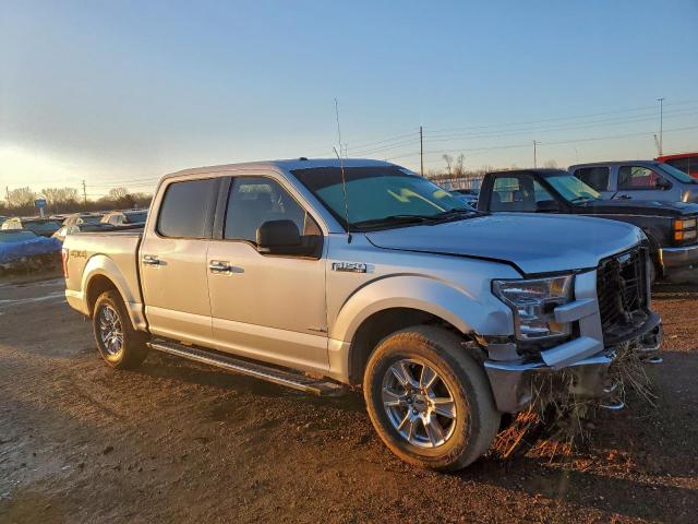 Ford F-150 Supercrew Image 6