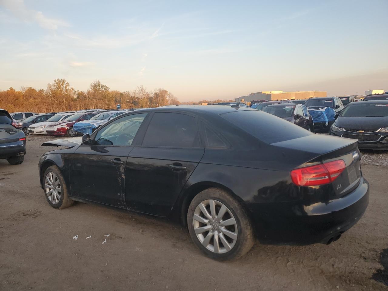 Audi A4 Premium Image 11