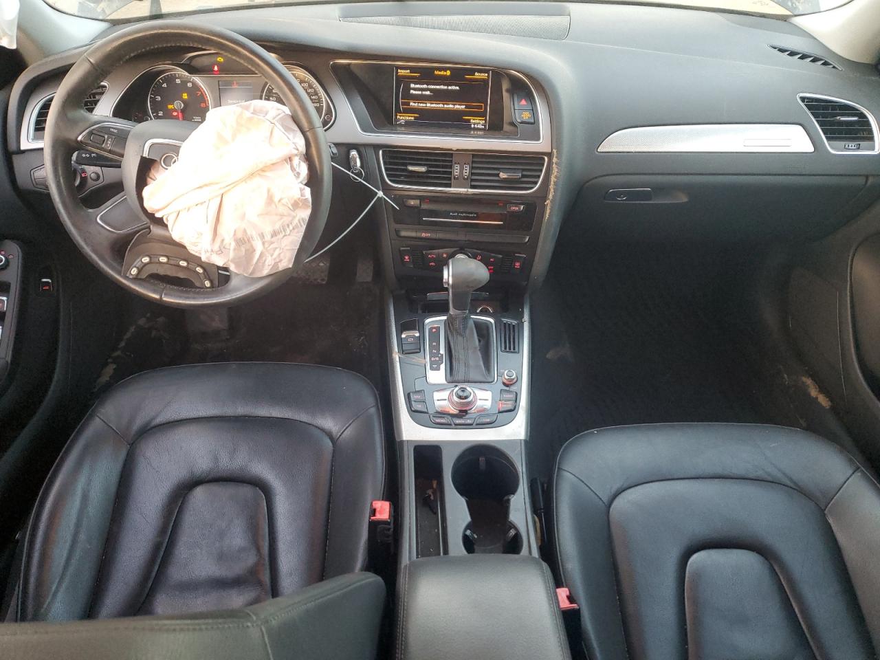 Audi A4 Premium Image 10