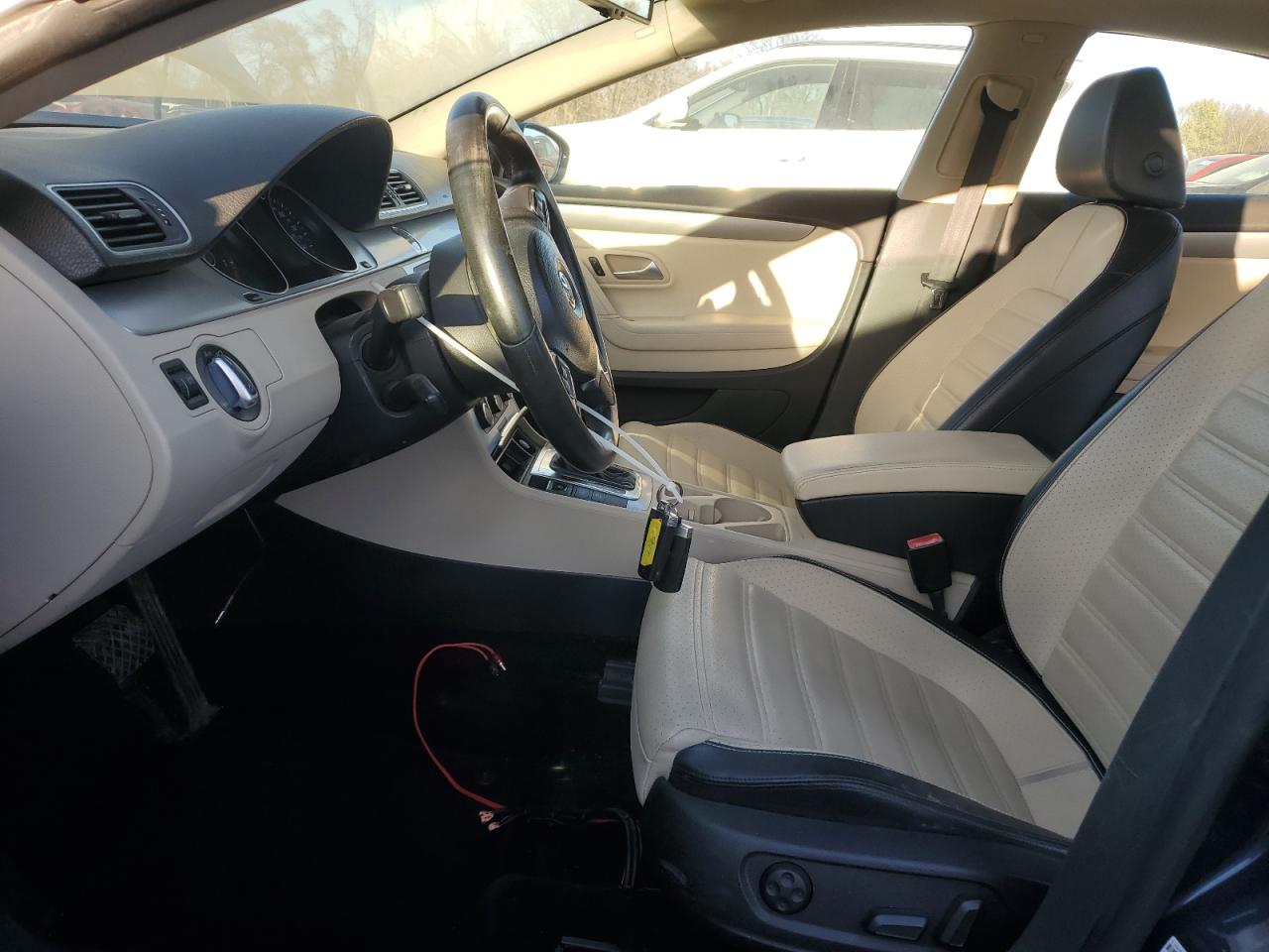 Volkswagen CC Sport Image 11