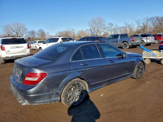 Mercedes-Benz C-Class 300 4matic Image 11